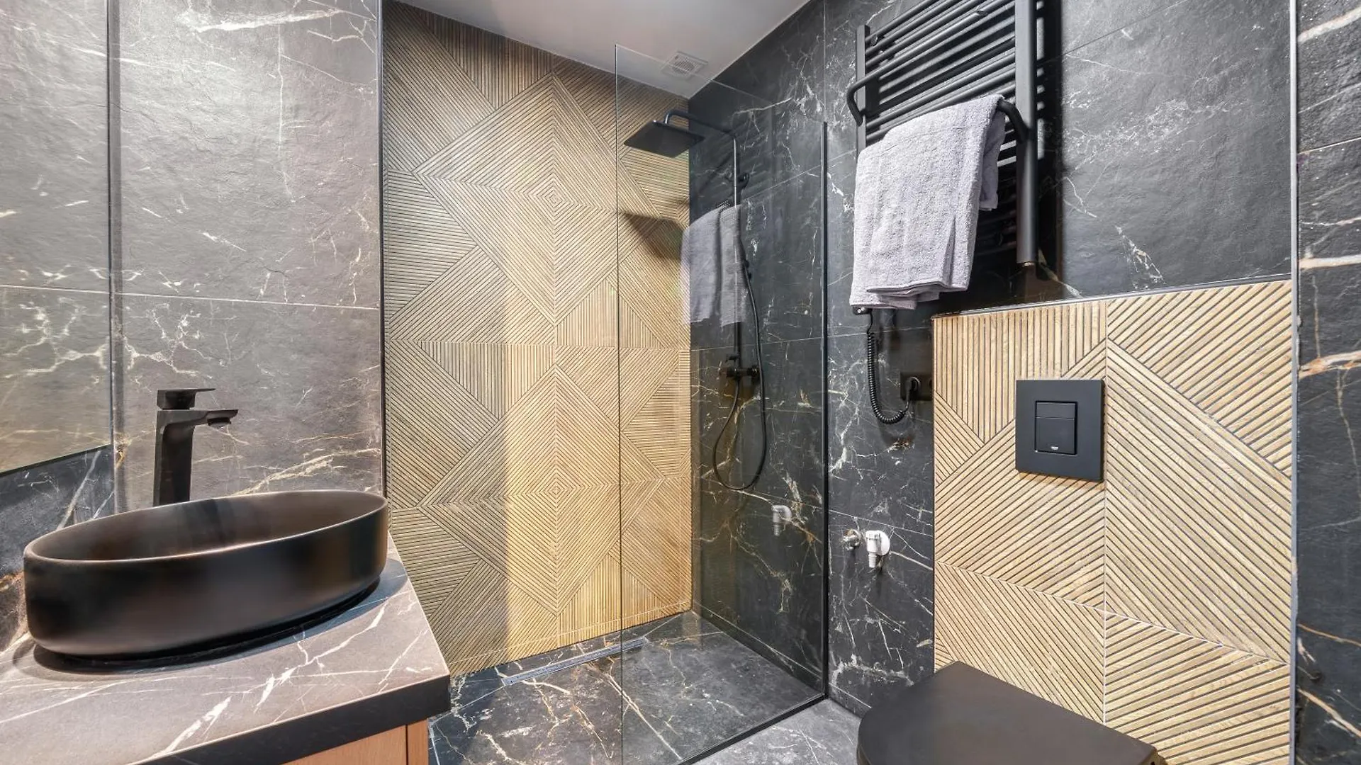 Panoramic Luxury Apartment In The Most Beautiful Part Of Budapest!  Budapest