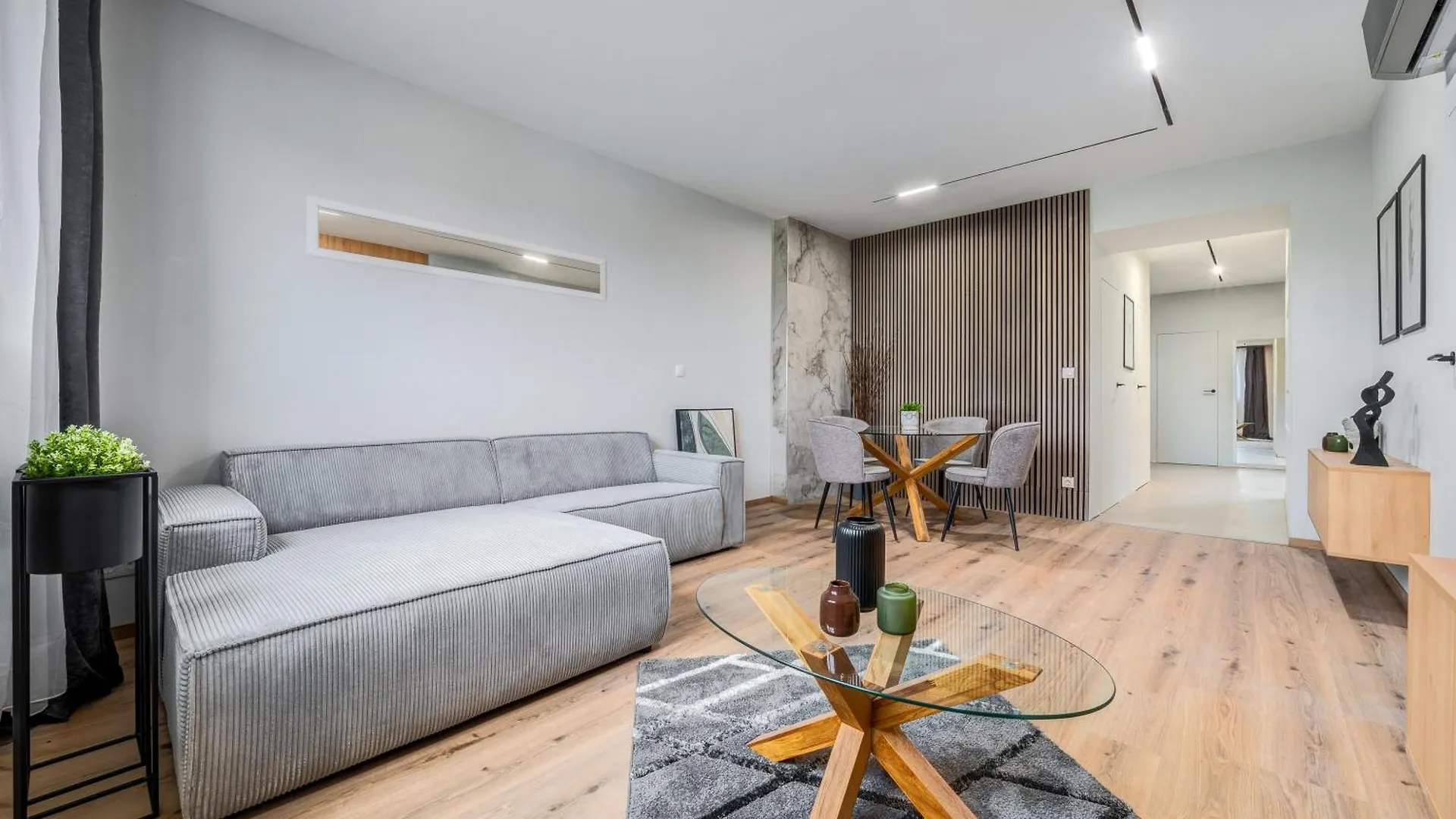 Panoramic Luxury Apartment In The Most Beautiful Part Of Budapest!